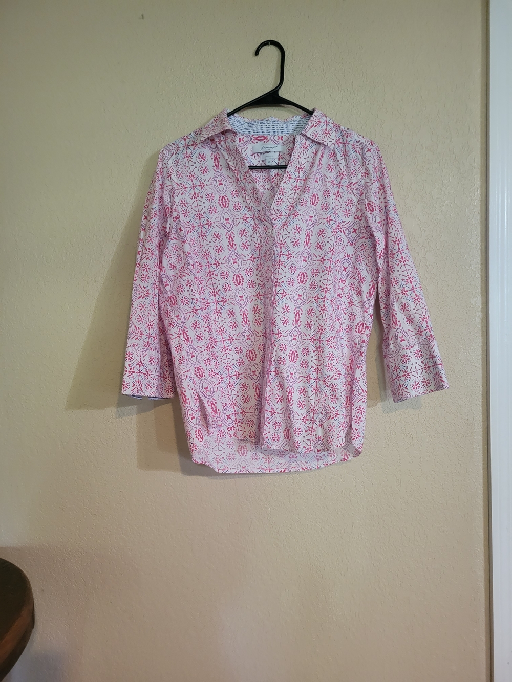Foxcroft Pink and White Printed Button-Front Shirt